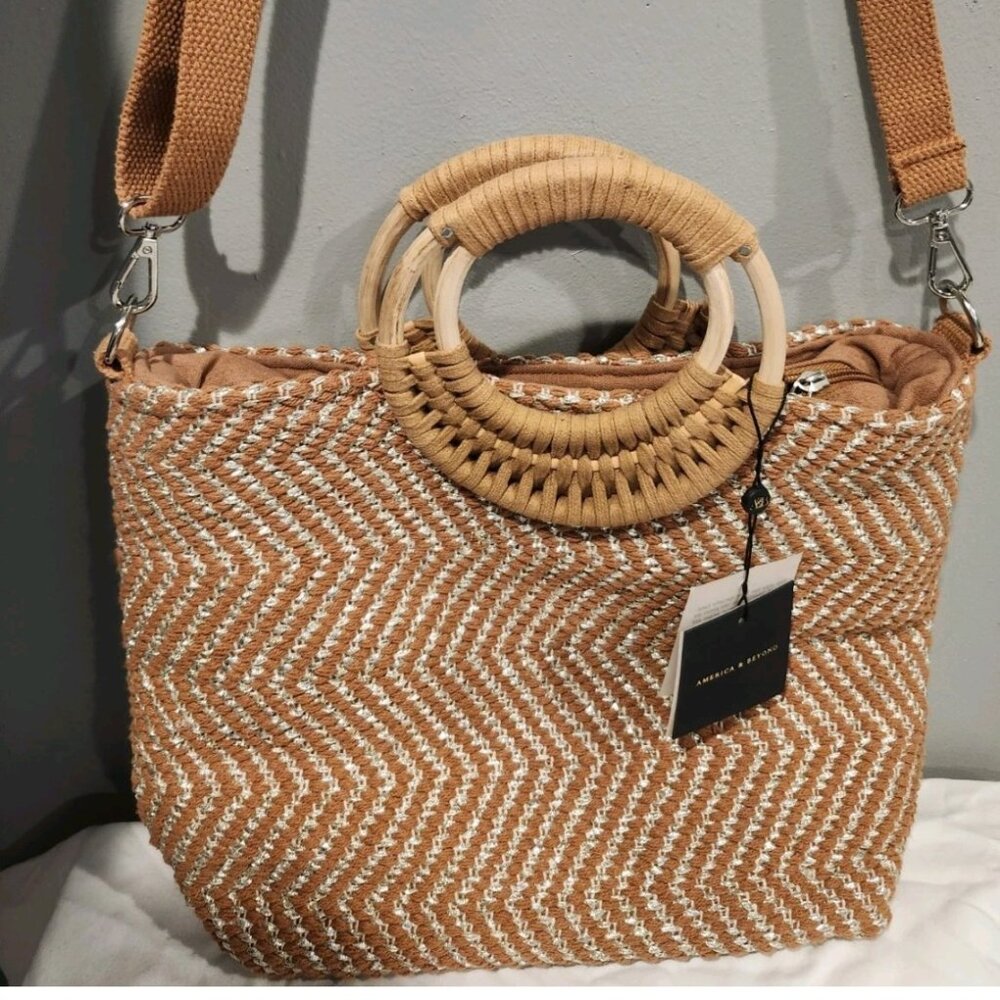 America & Beyond Brown Silver Tote Bag Round Wood Handles Woven Jute  Boho NWT